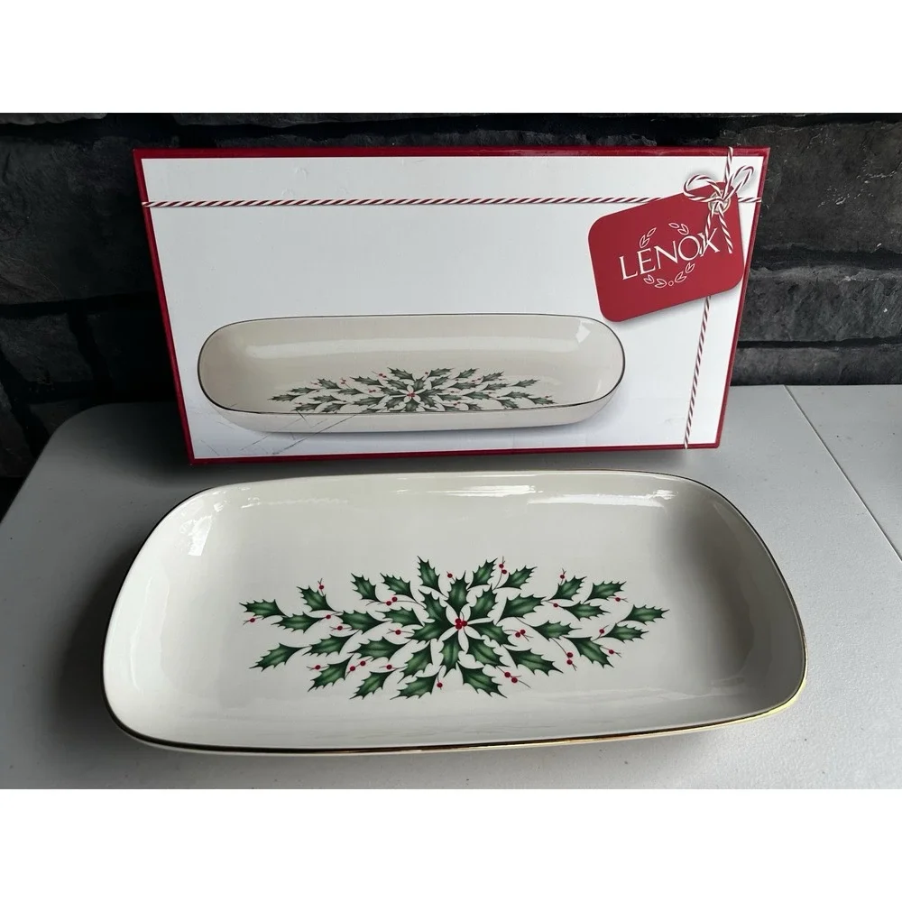 Lenox Fine China Christmas Holly Holiday Rectangular Bread Tray Dish Platter NEW